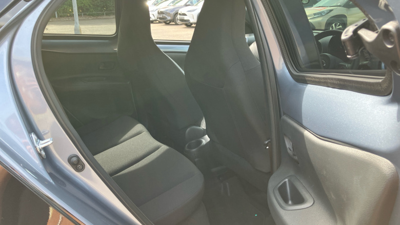 Toyota Aygo X 1.0 VVT-i Edge 5dr Petrol Hatchback